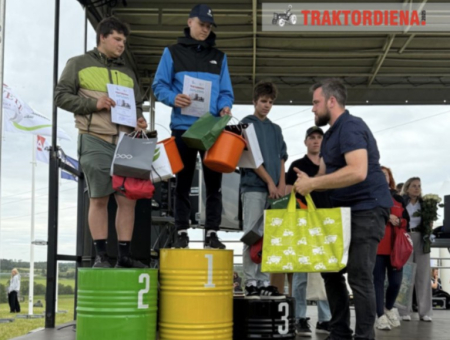 Traktordiena