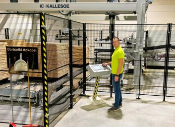 "Kokapstrādes tehnoloģijas" - noslēgti pirmie studiju līgumi